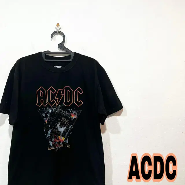 acdc 프린팅 락티 여름 공용 반팔