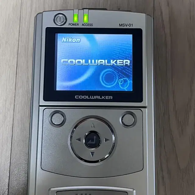 니콘 coolwalker