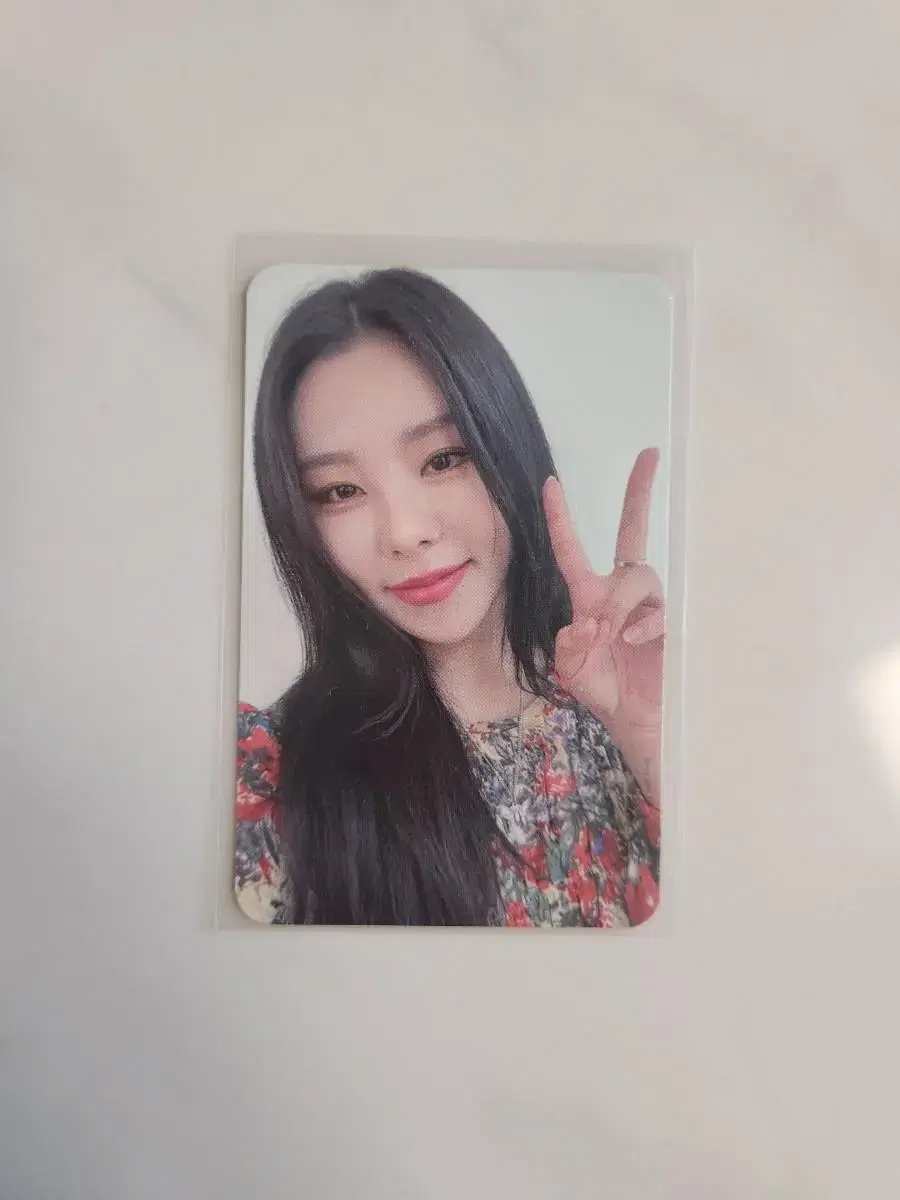 [discounted] mamamoo wheein makestar unreleased photocard photocard (shipping included)