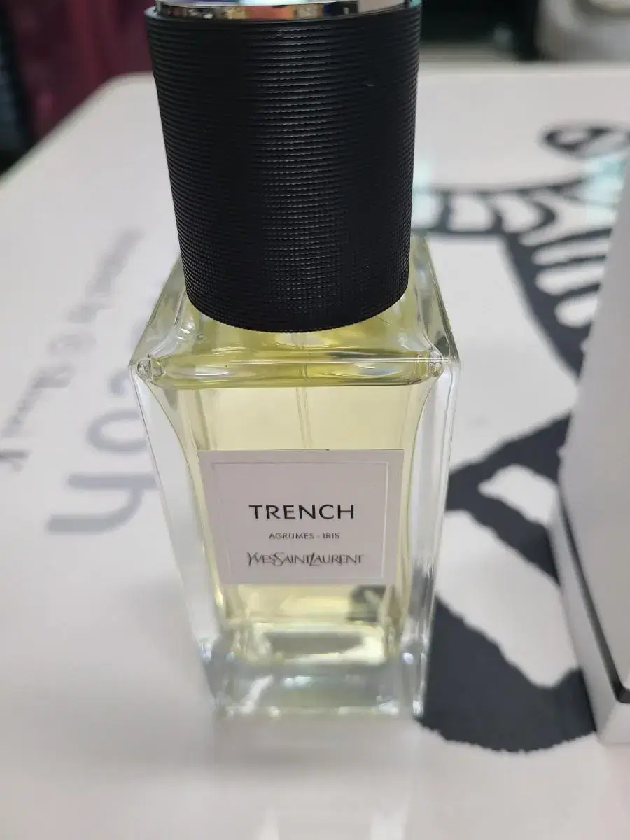 YSL 입생로랑 트렌치 Trench edp 75ml