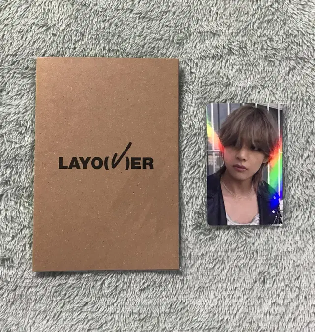 BTS태형 뷔 솔로 layover 레이오버 일본 FC 특전 홀로그램 포카