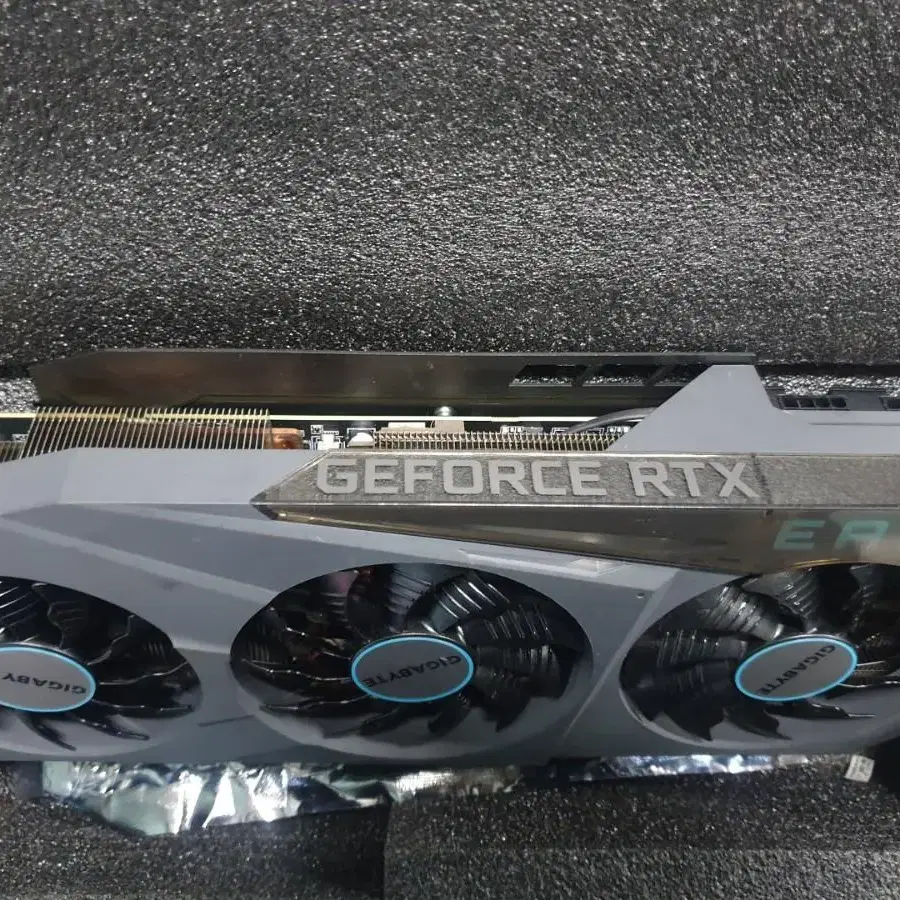 기가바이트 이글 rtx3080 10기가 그래픽카드