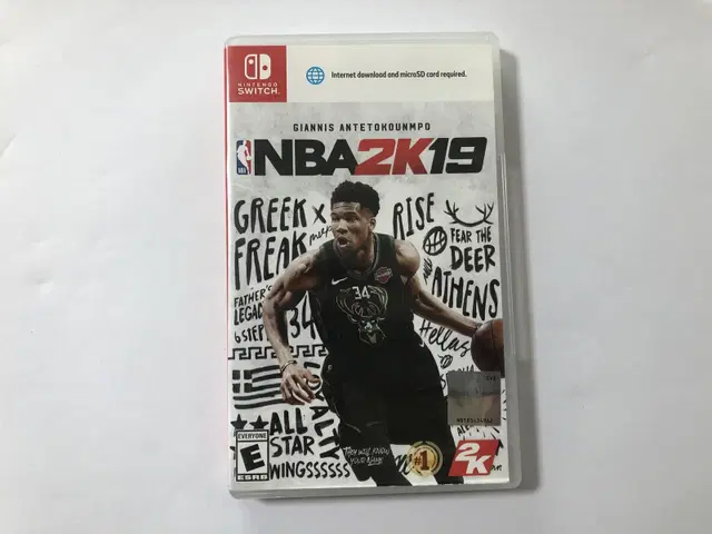 최상품  닌텐도 스위치 NBA 2K19를 분양합니다.