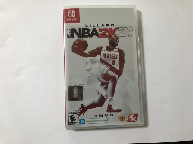 최상품  닌텐도 스위치 NBA 2K21를 분양합니다.