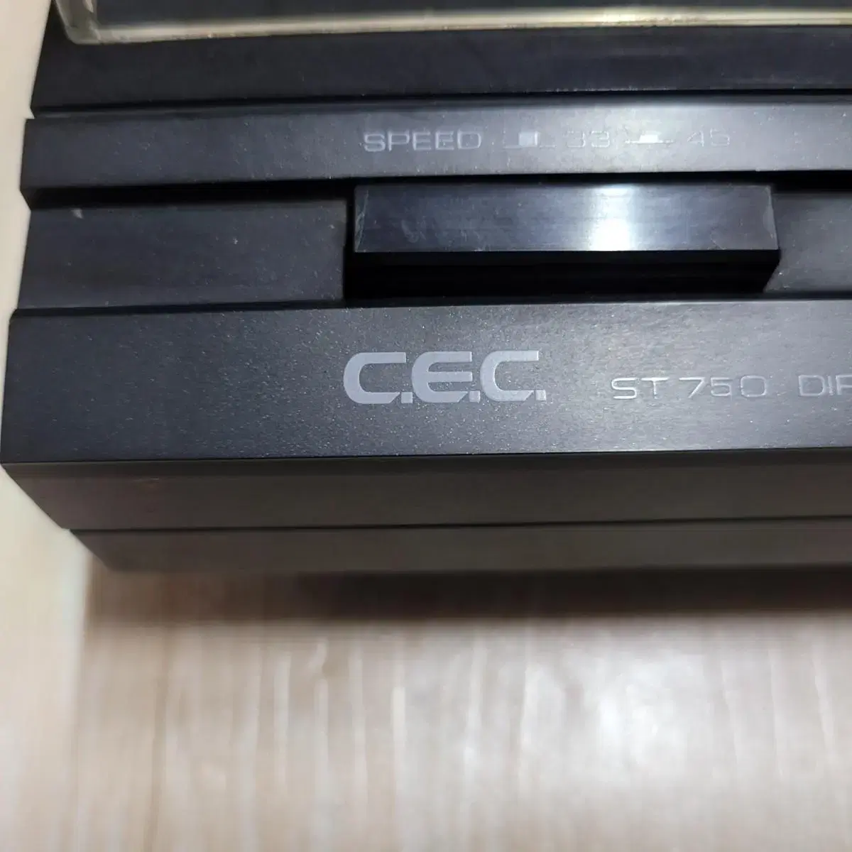 CEC ST 750 턴테이블 노밸트