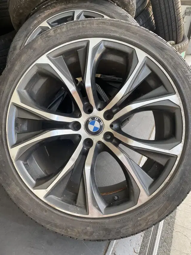 BMW X5 X6용 20인치휠타이어 중고 4개