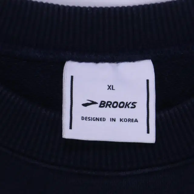 BROOKS 브룩스 네이비색 맨투맨 XL