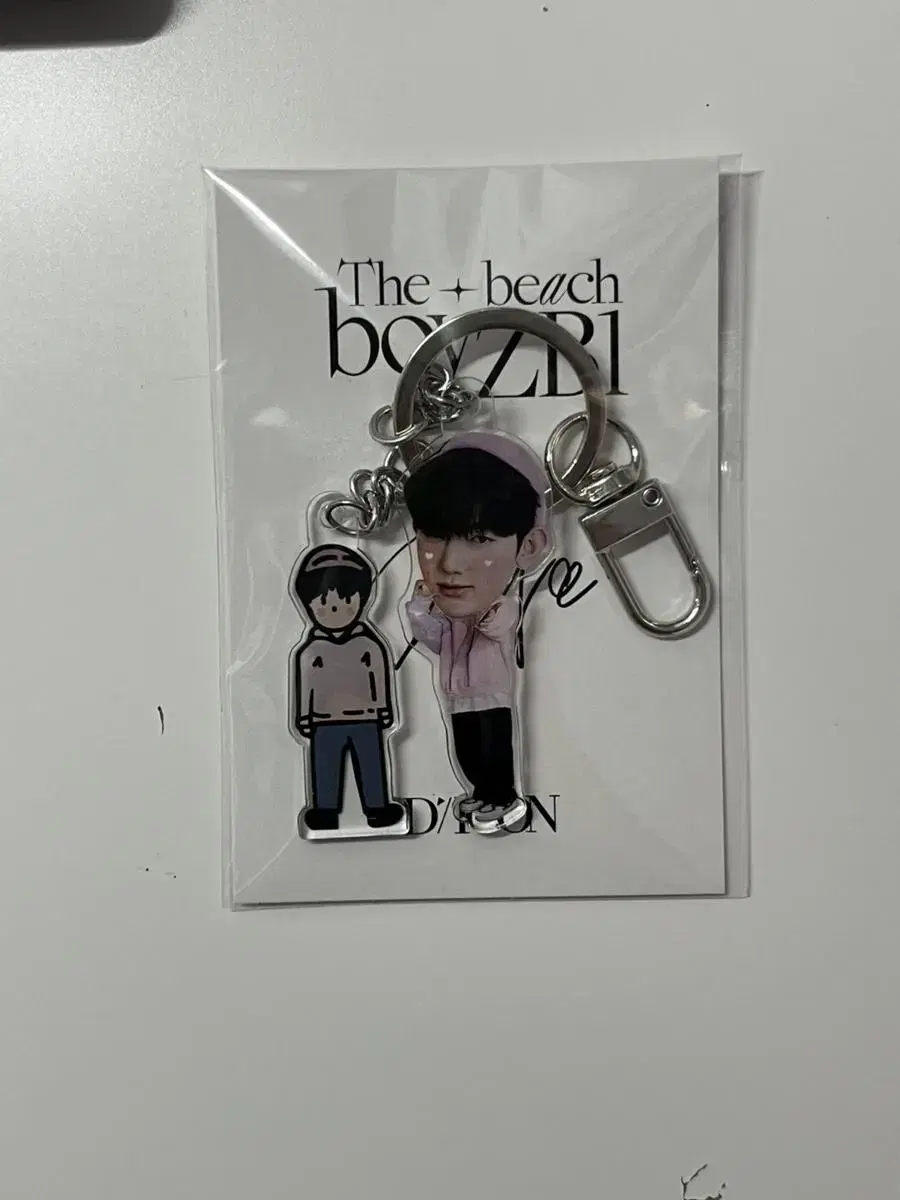 ZB1 D-Ikon pop up md zhang hao Acrylic keyring wts Sell