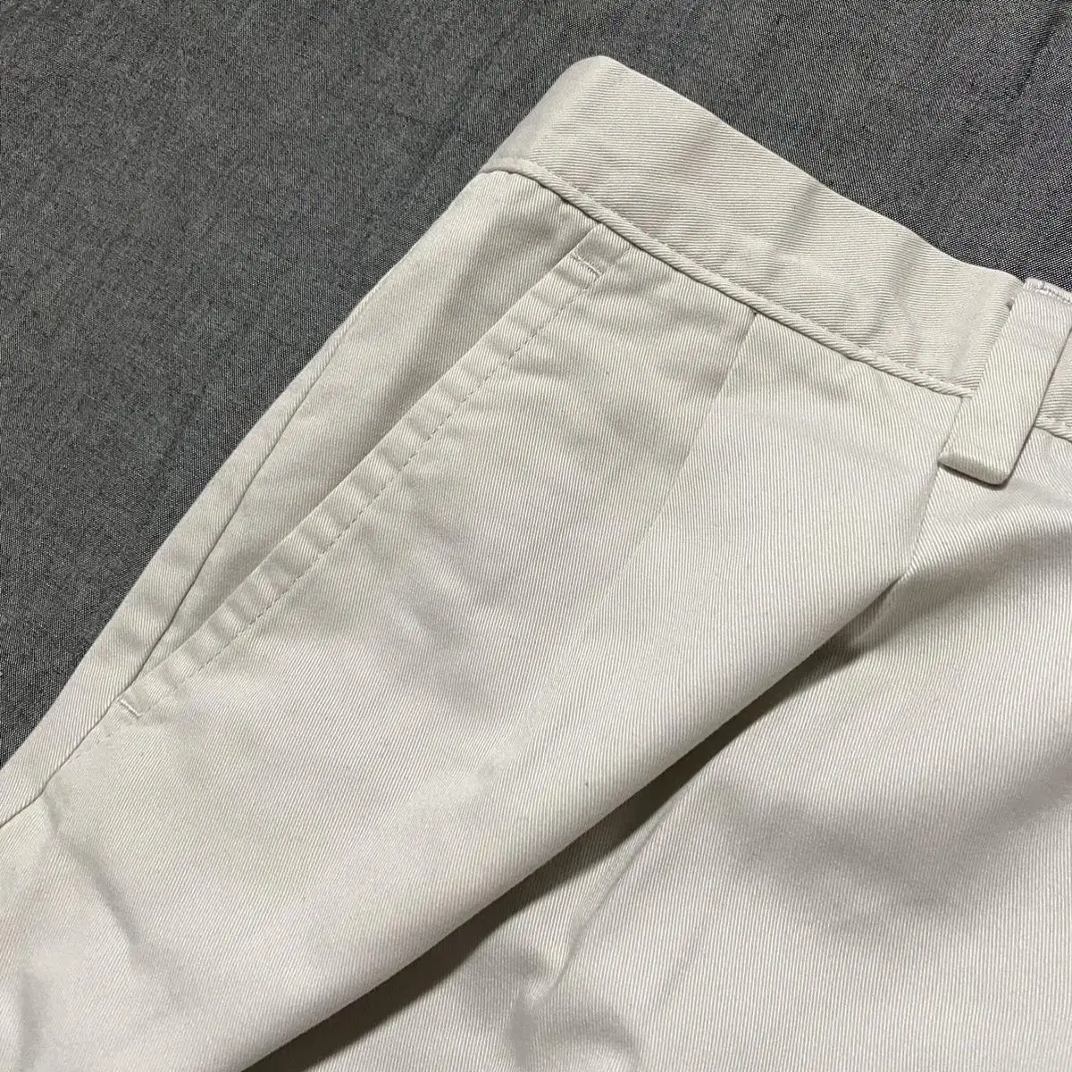 DOCKERS Classic Fit Chino Pants Sz 36X32