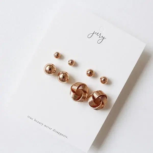 (Original Price) Crossball Earring Set