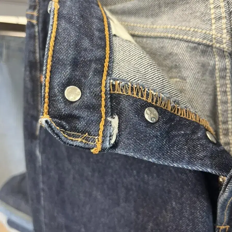 00s 501 Vintage Levis(27)