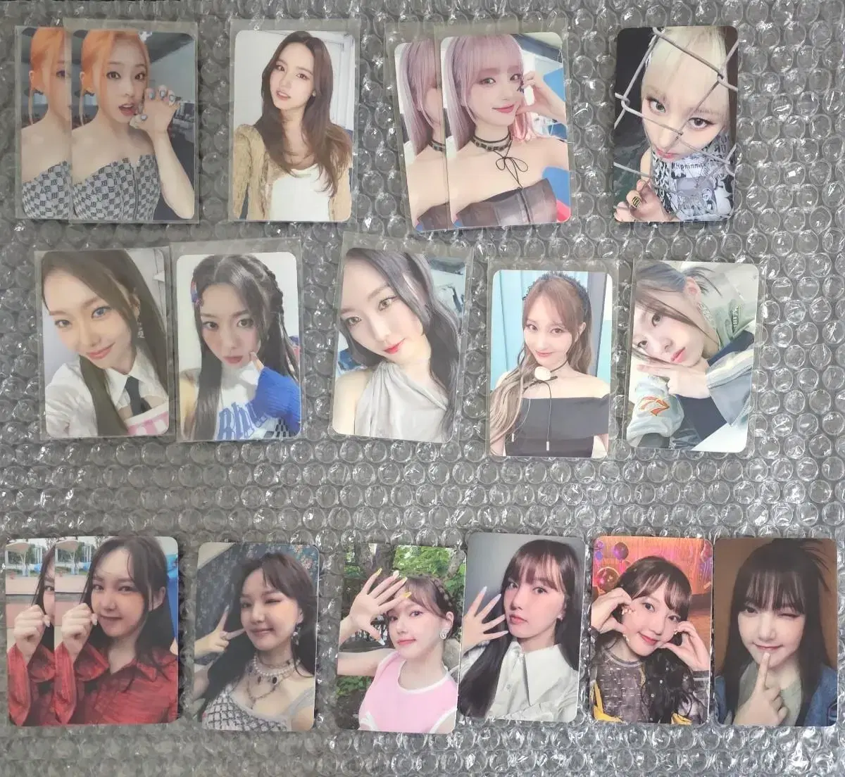 ichillin broadcast photocard wts photocard