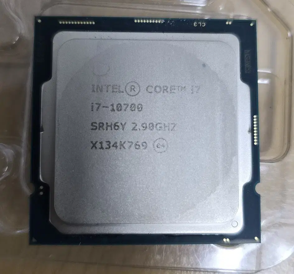 인텔 cpu i7 10700 1개 팝니다