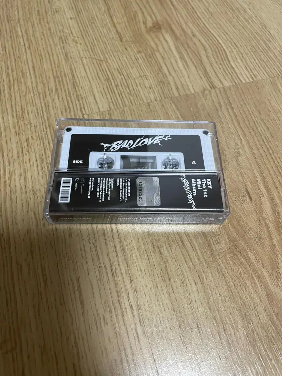 Shinee key Bad Blood unsealed Cassette Tape