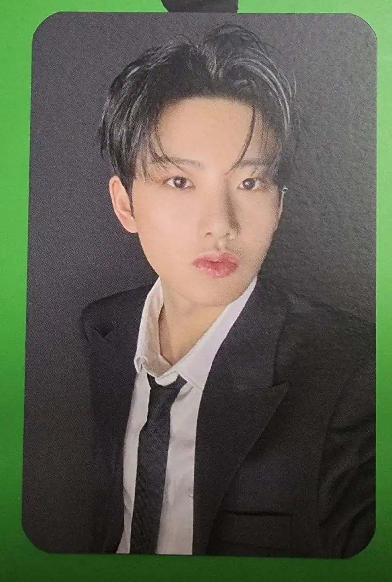 Treasure junkyu broadcast Photocard (let's flip it over)