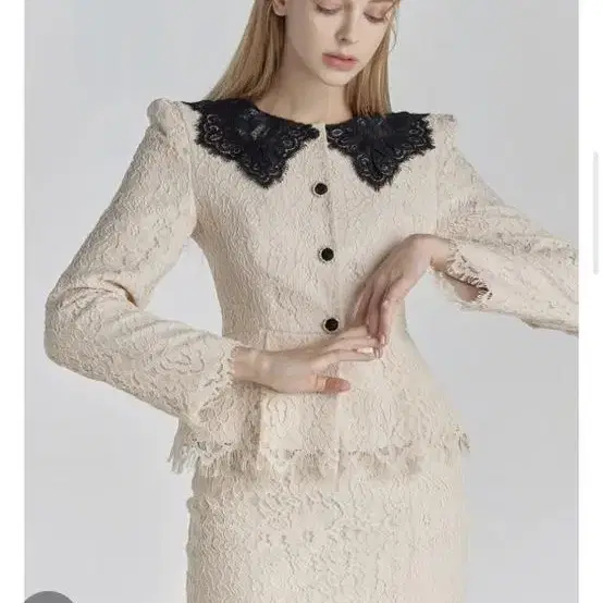 그레이스유 아모라Amora Lace Jacket (Cream) 자켓s