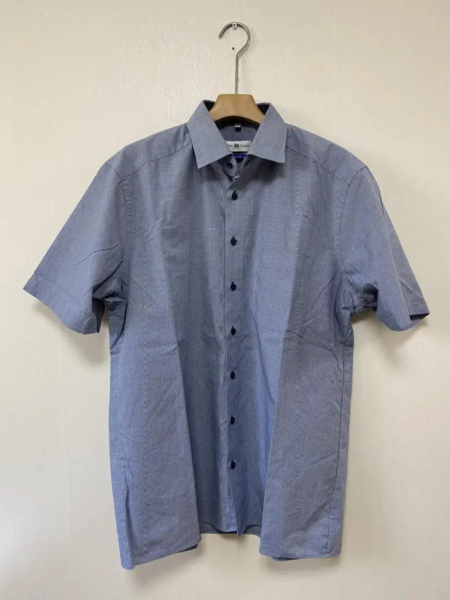 42) Royal Class Vintage Short Sleeve Shirt