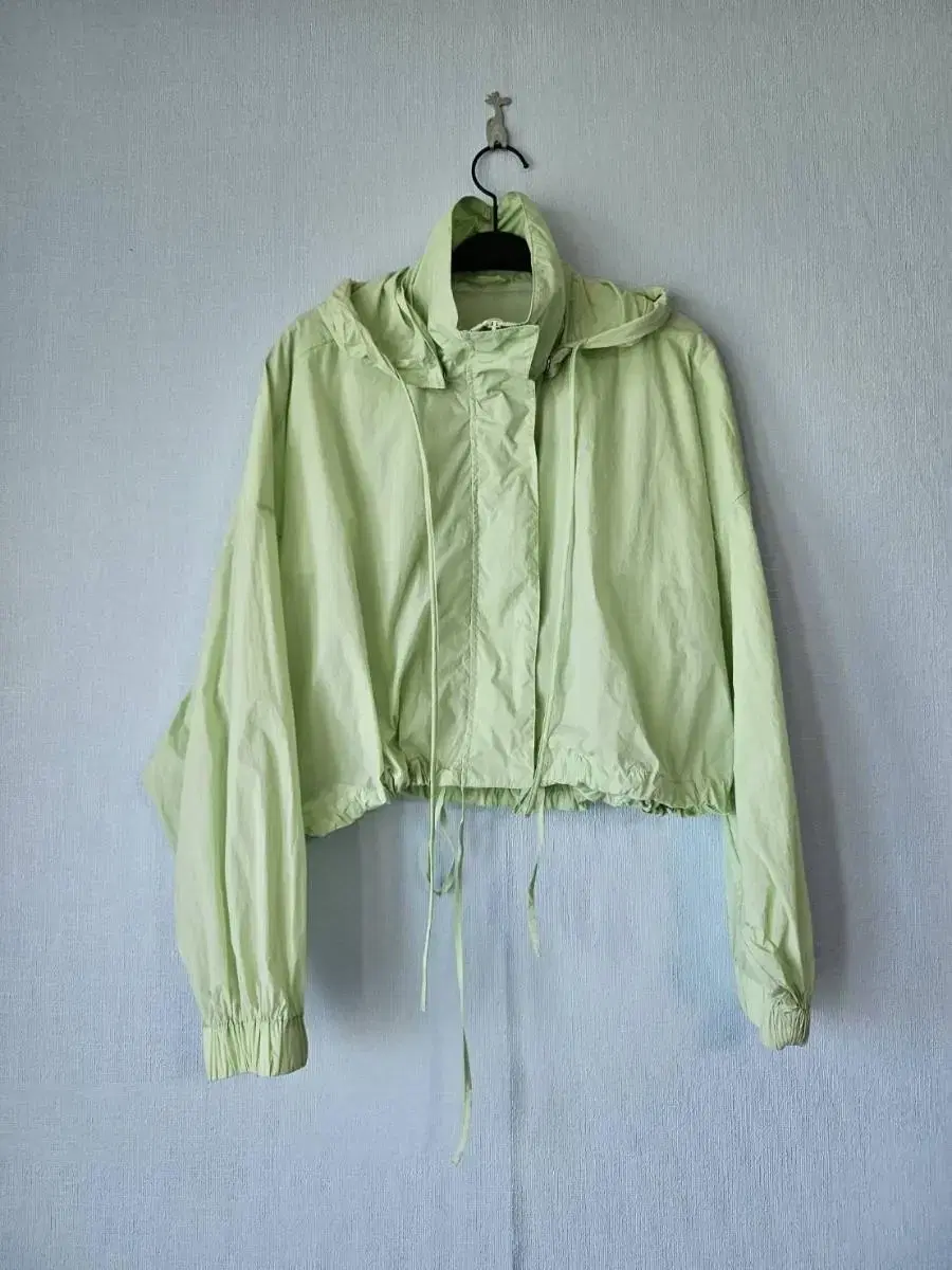 Women's Windbreaker Cropped Jacket Windbreaker M