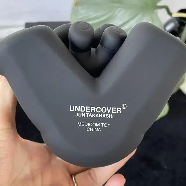 UNDERCOVER 언더커버 메디콤토이 베어 곰돟이 피규어