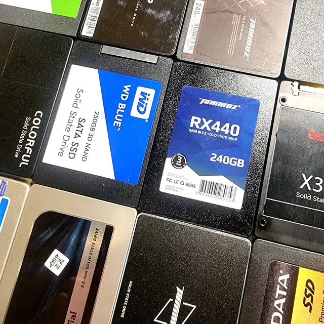 SSD 240GB 팝니다