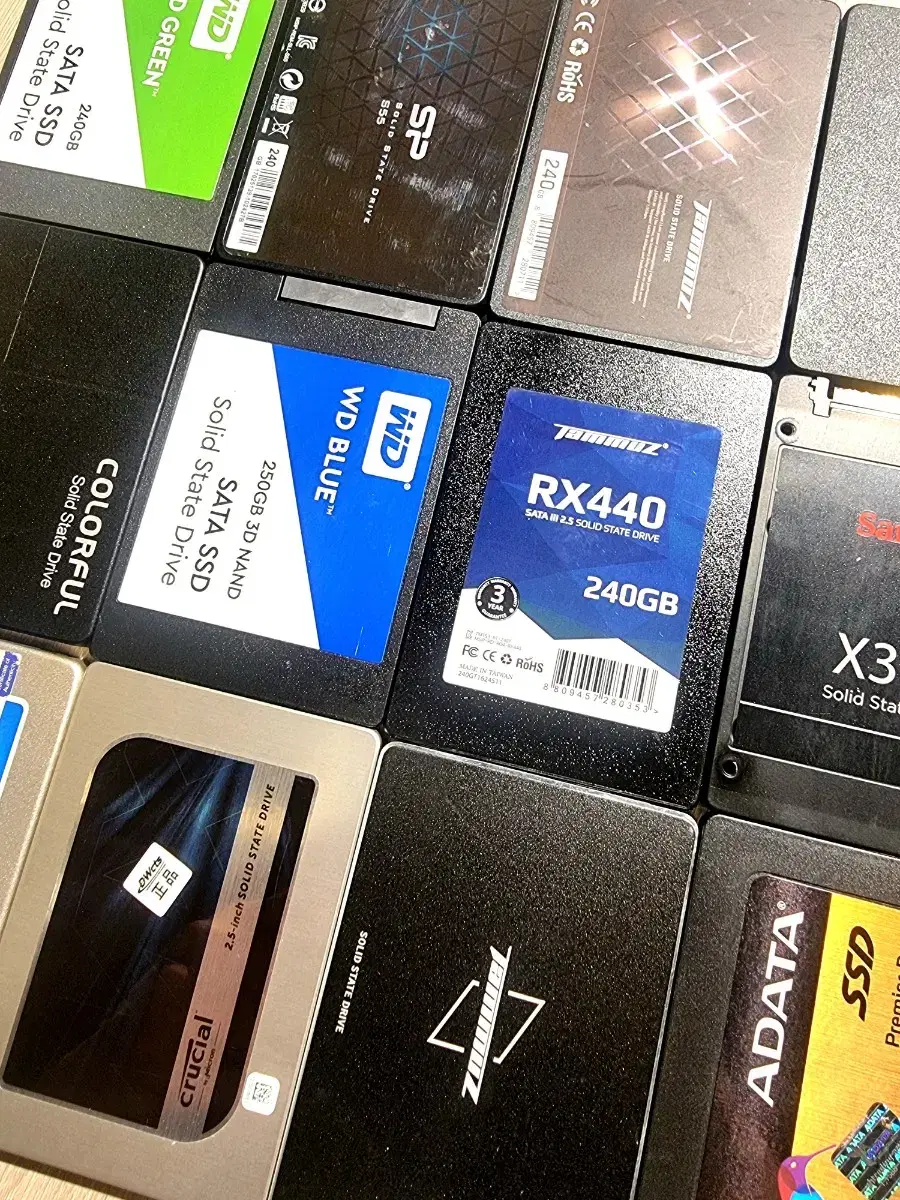 SSD 240~256GB 팝니다