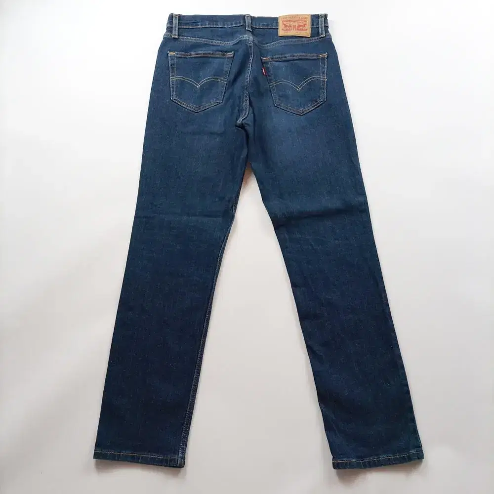 Levi's Jeans Size 31 Slim Fit Washed Denim Pants Men's X5866