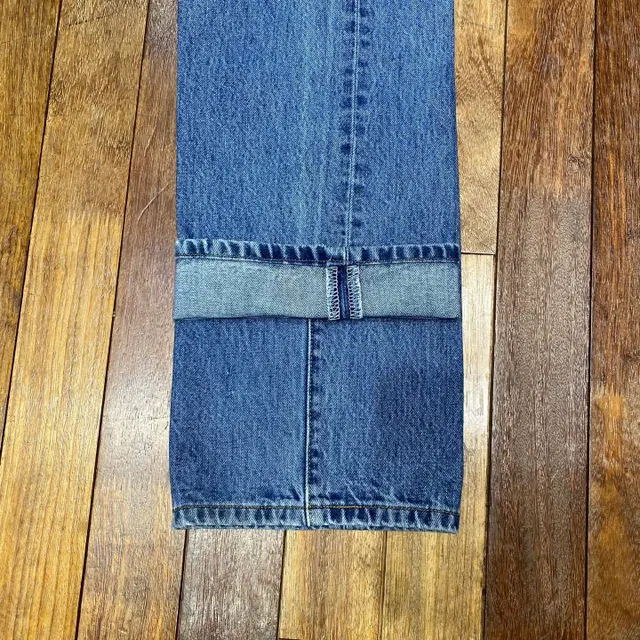 LEVIS 501 USED HIGH WAIST 36