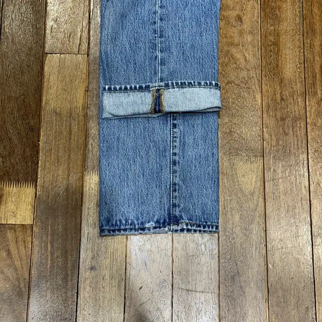 LEVIS 501 USED HIGH WAIST 31