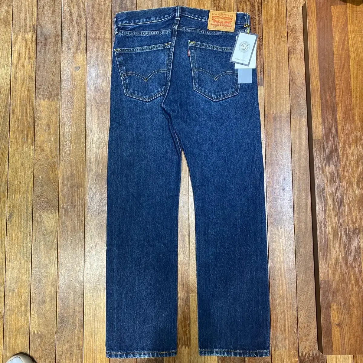 LEVIS 505 USED HIGH WAIST 31