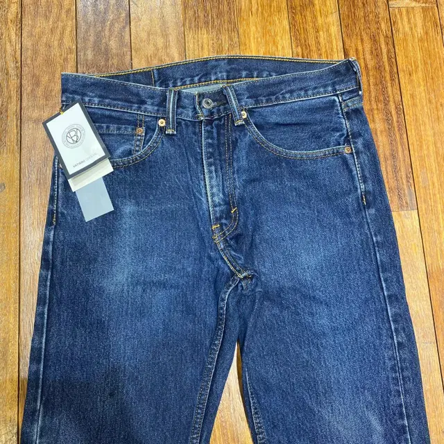 LEVIS 505 USED HIGH WAIST 31