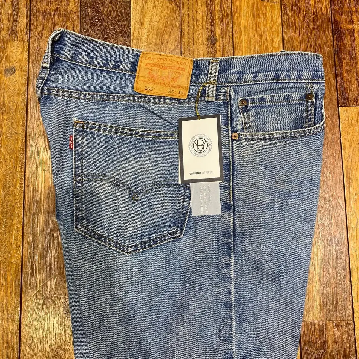 LEVIS 505 USED HIGH WAIST 36