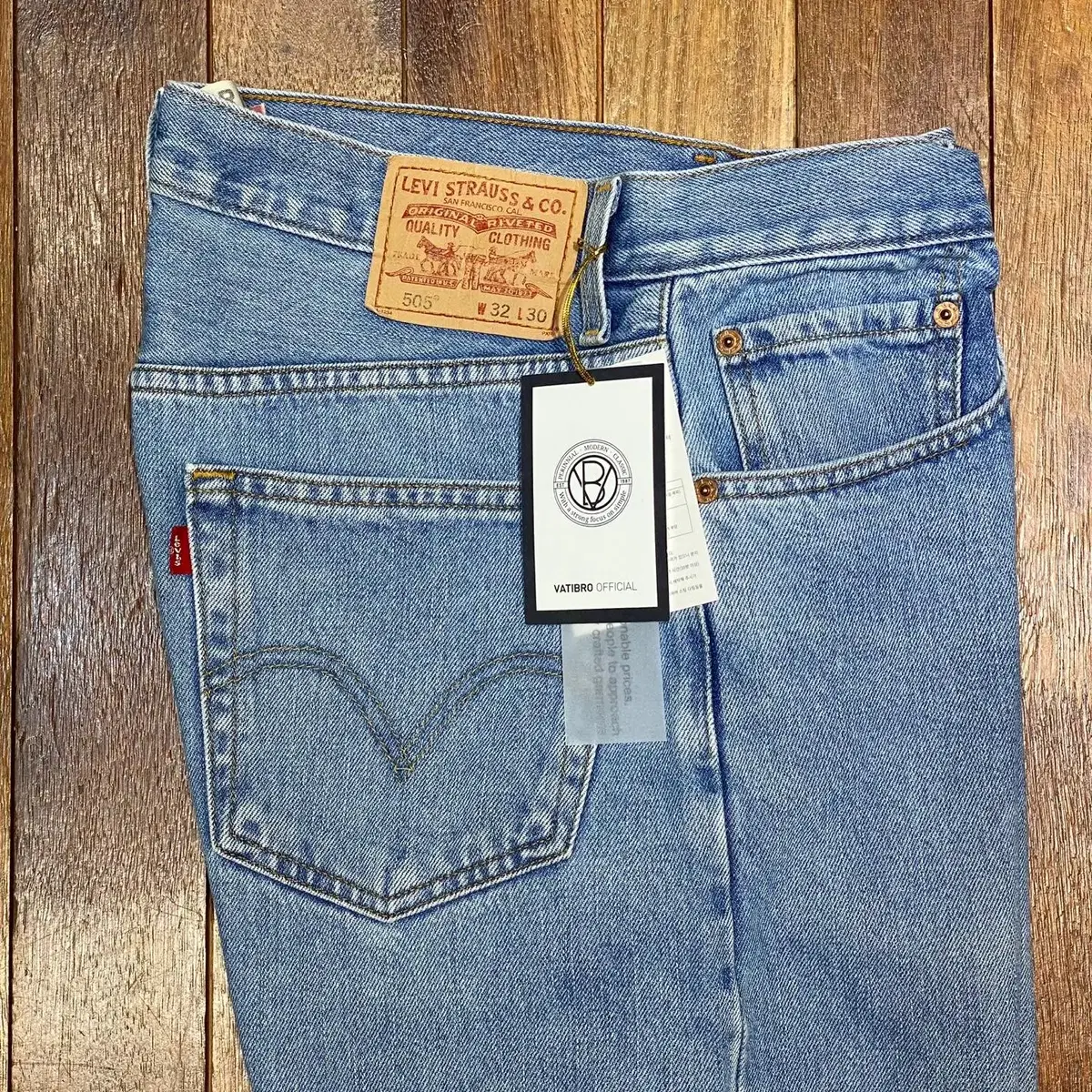 LEVIS 505 USED HIGH WAIST 32