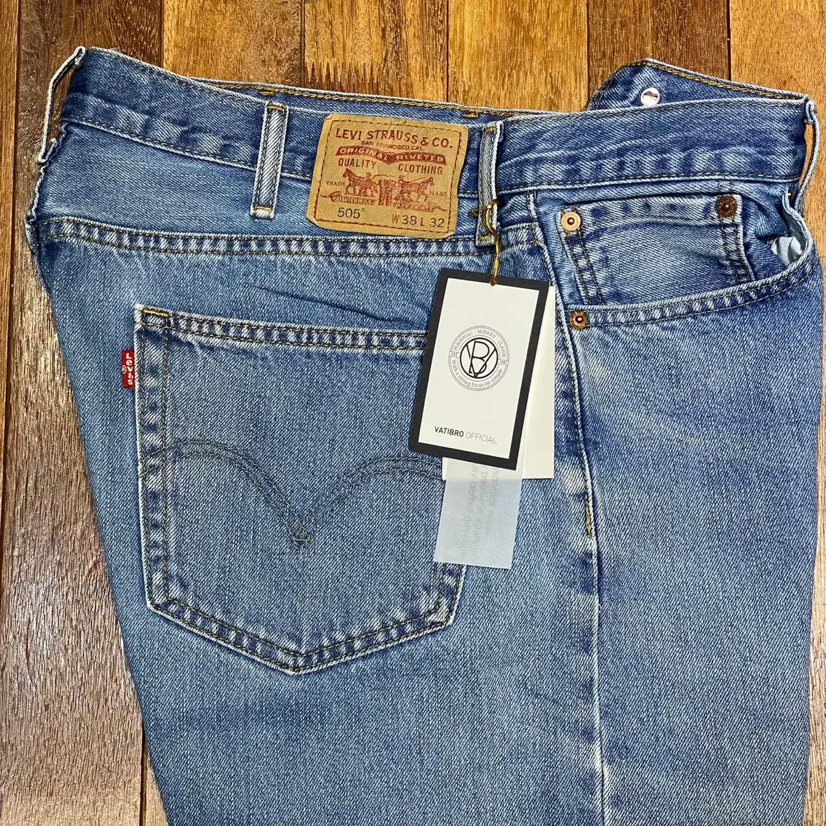 LEVIS 505 USED HIGH WAIST 38