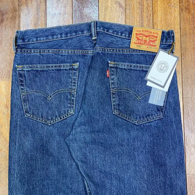 LEVIS 505 USED HIGH WAIST 34