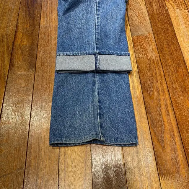 LEVIS 517 USED HIGH WAIST 32