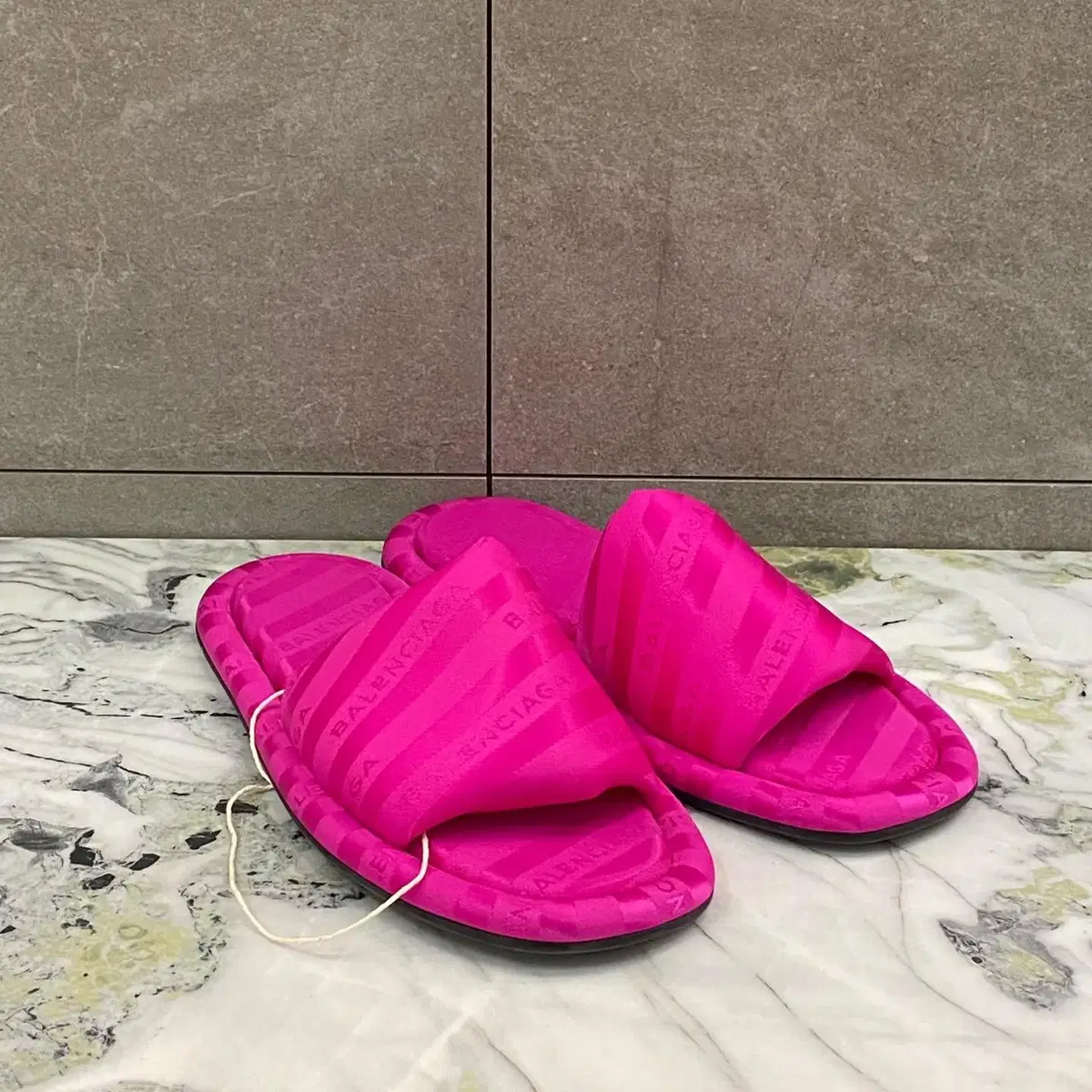 [37 Size] Balenciaga Logo Slippers Pink New Full Set