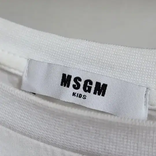 msgm 반팔티