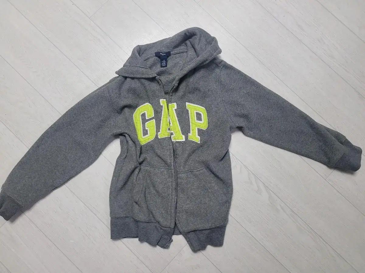 GAP130사이즈잠바