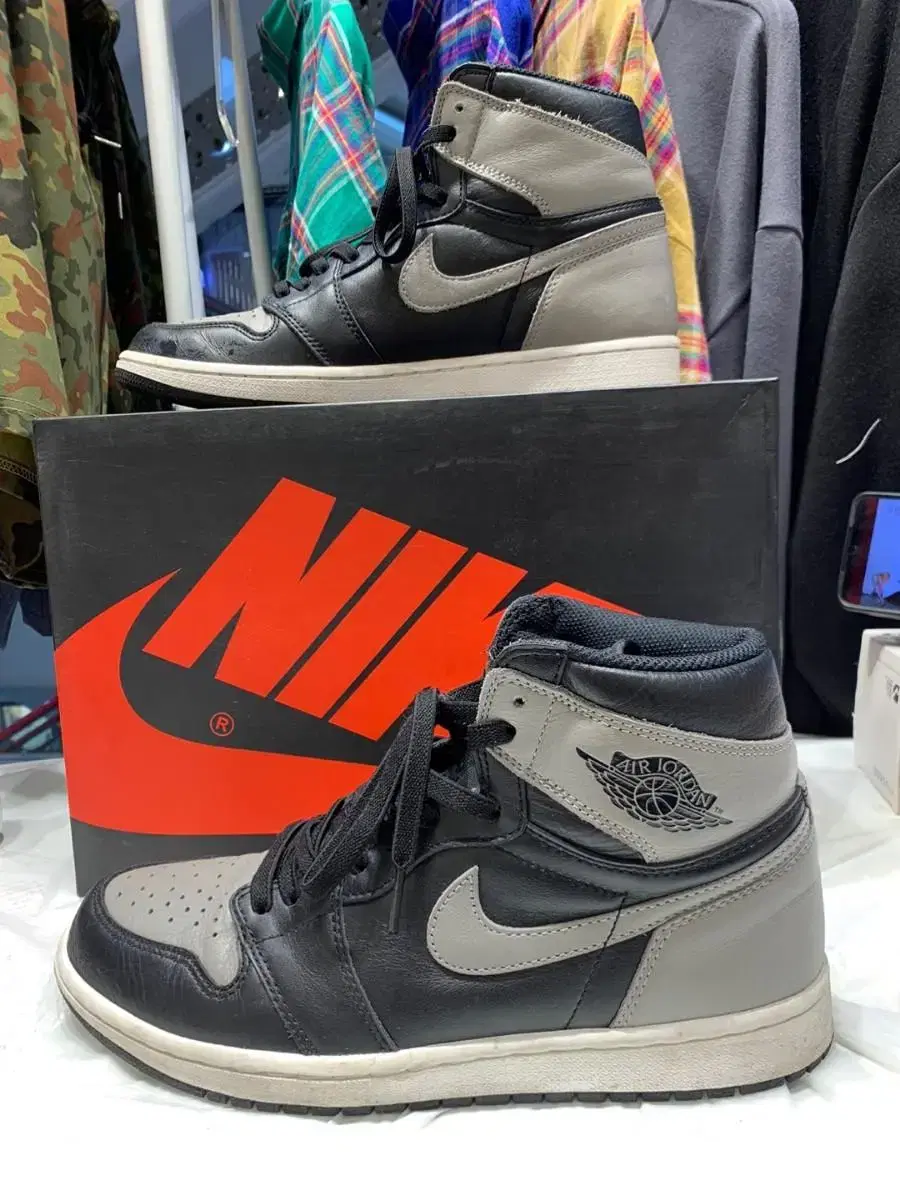 Jordan 1 Retro High OG Shadow 2018