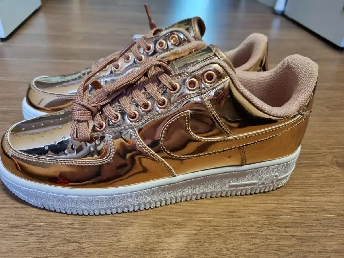 Nike Air Force 1 SP Metallic Rose Gold