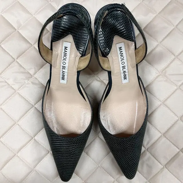 manolo blahnik 마놀로 블라닉 슬링백 220