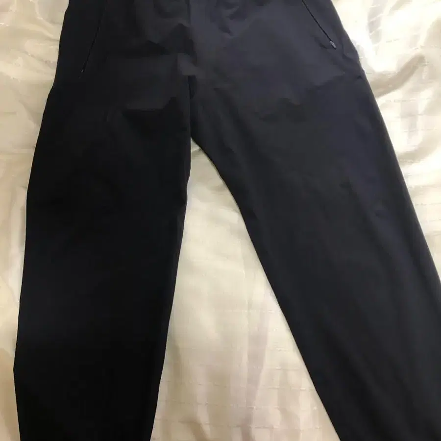 아크테릭스 베일런스 secant track pant black L사이즈