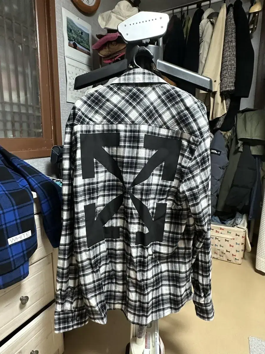 Off-white flannel