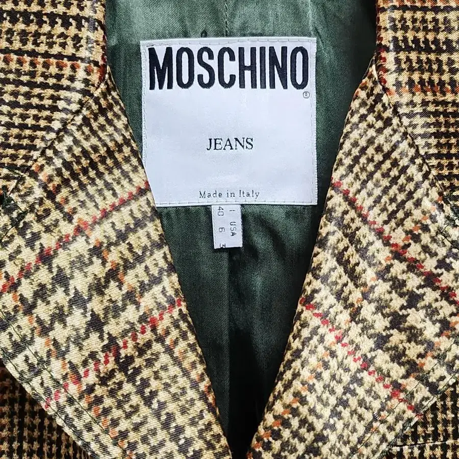 가격인하/MOSCHINO JEANS 여성 자켓40