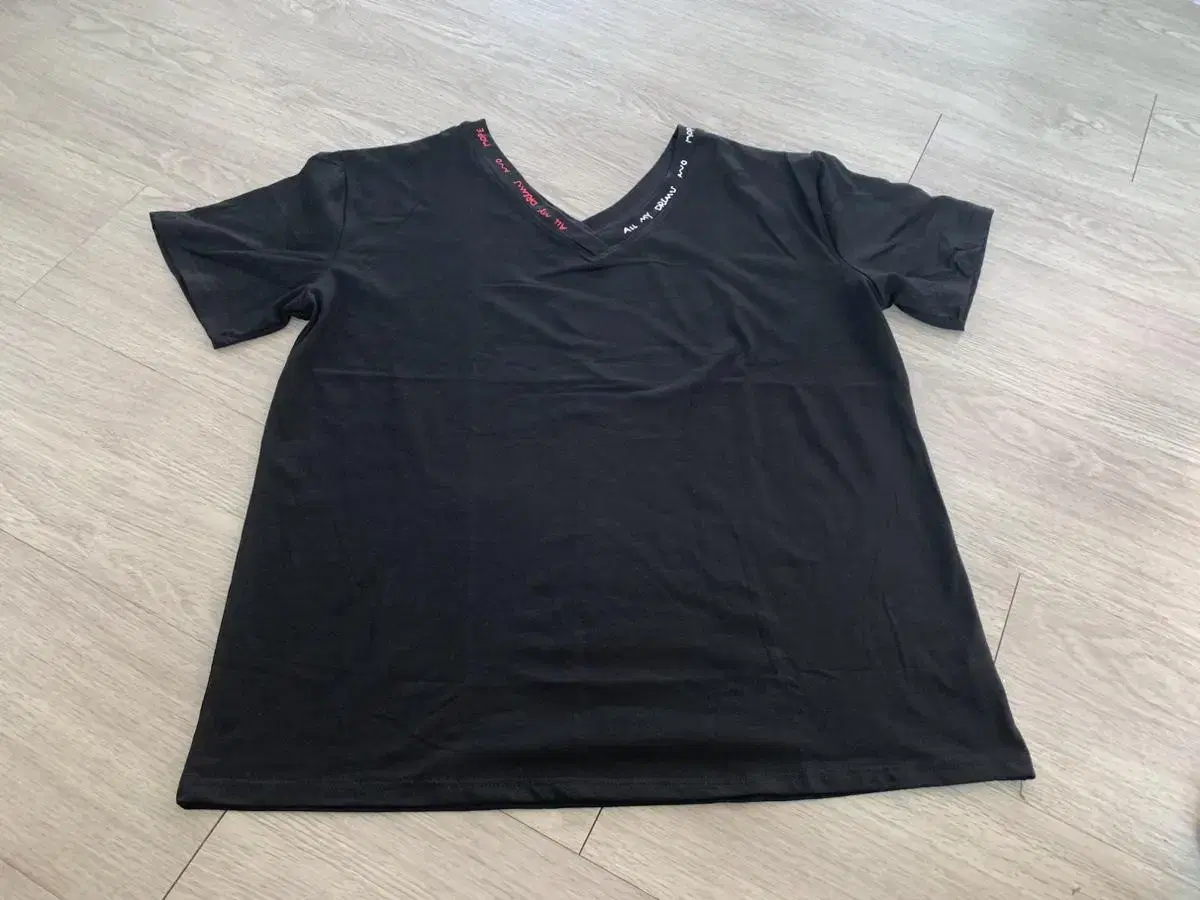 New large-size short-sleeved T-shirt