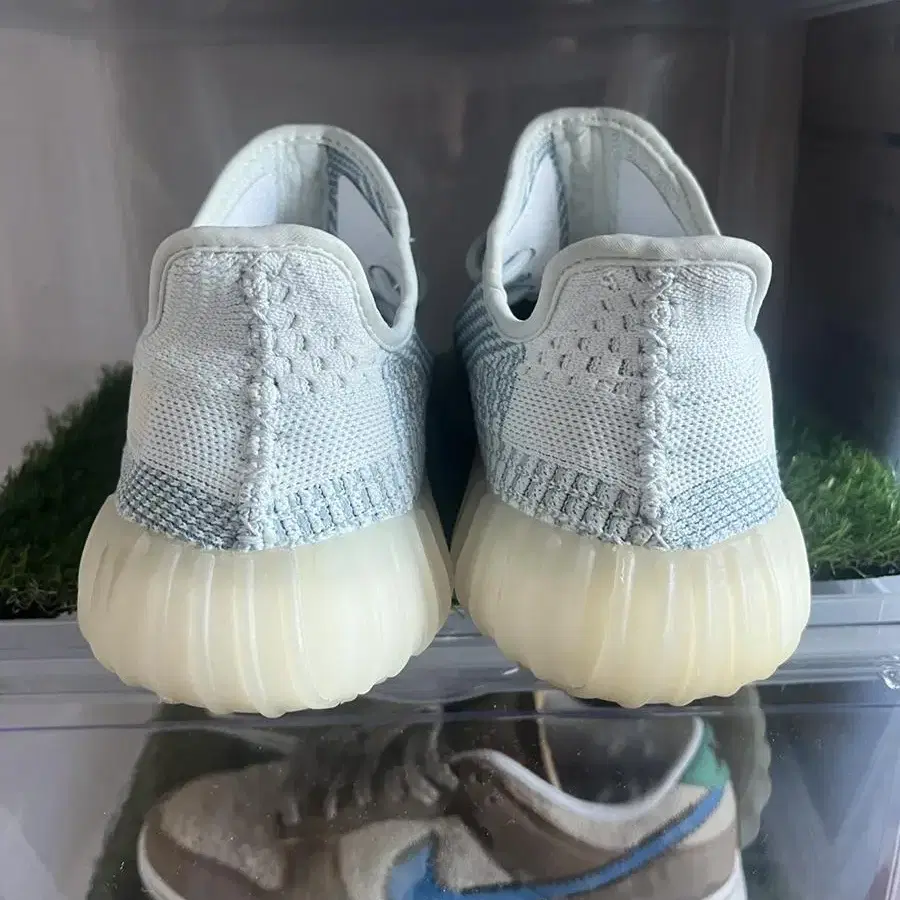 (255) 아디다스 yeezy 350 클라우드화이트