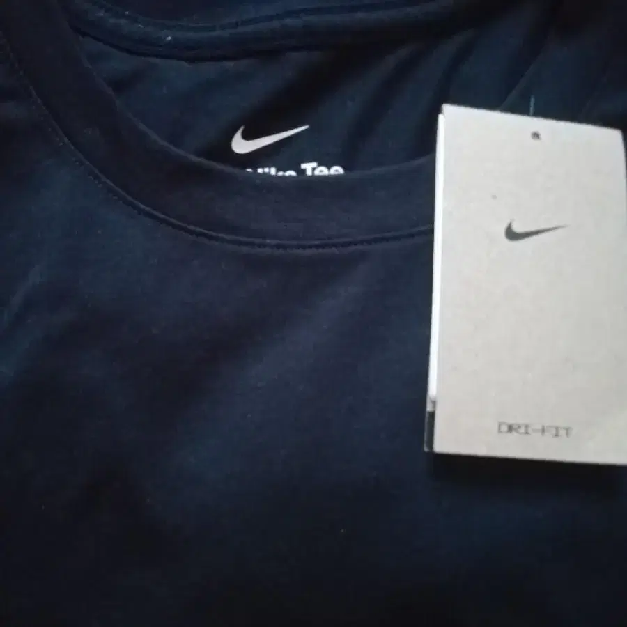 Nike / DRI- FIT / 새상품