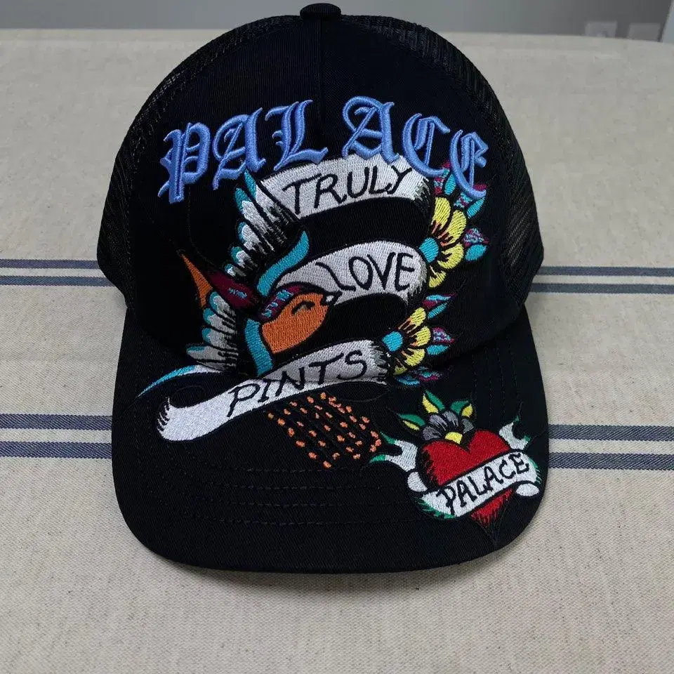 [Free] Palace Inky Trucker 볼캡