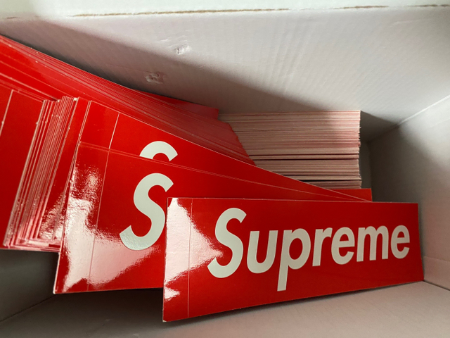 슈프림 박스로고 스티커 (SUPREME BOX LOGO STICKER)