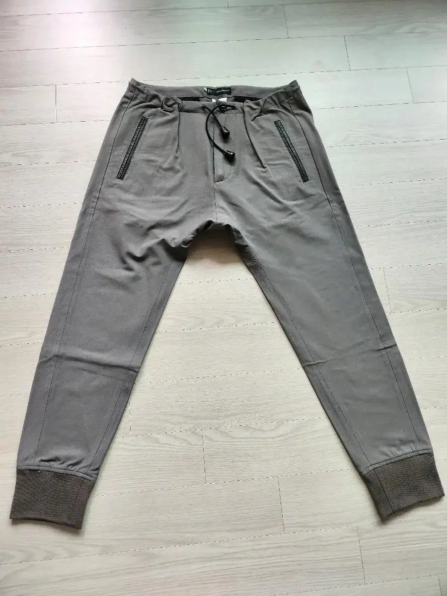 정품 디스퀘어드2 Jogger Pants -eu44